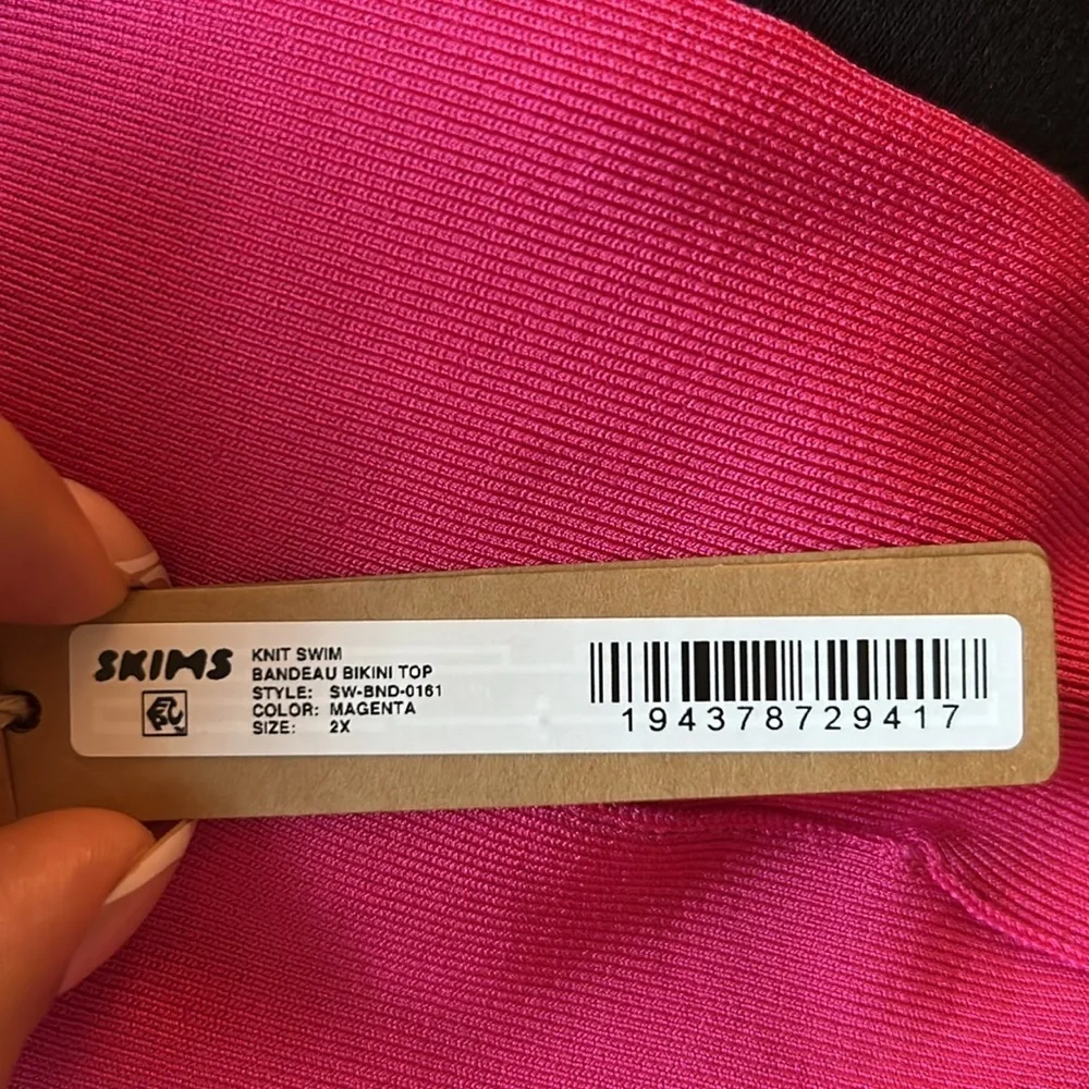 SKIMS (B9) Knit Swim Bandeau Bikini Top in Magenta size 2X NWT